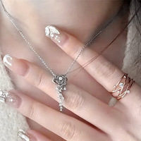 Collier pendentif en chaîne serpent géométrique classique en or rose 14 carats avec moissanite, bijoux français élégants pour femmes, certifié IGI