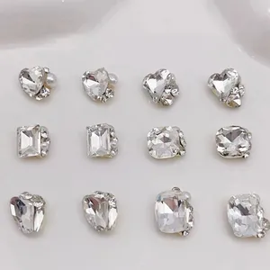 Strass en verre transparent à 6 compartiments, diamants de luxe en forme de cœur et carrés, pierres scintillantes pour ongles, design DIY artificiel - Product Image 5