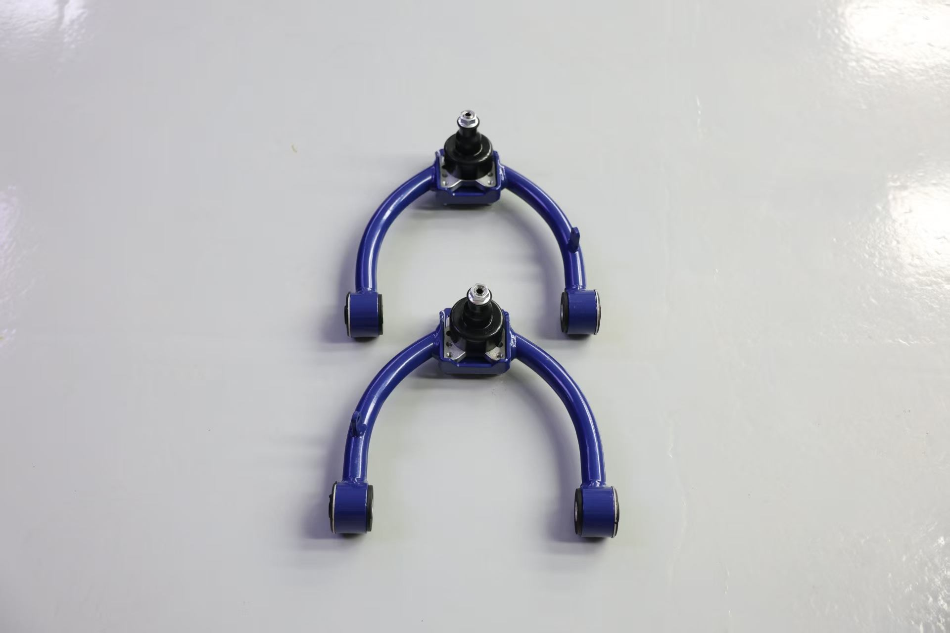 ต้นแขน (สีน้ำเงิน)