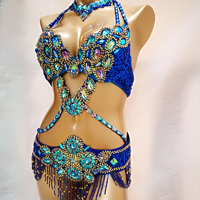 Costume de danse du ventre perlé pour femmes bleues luxueuses ornées de strass arc-en-ciel adaptés à la performance sur scène et au bikini