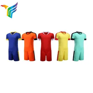 Football Uniform Soccer Green Yellow Red Youth Pakistan Cotch Uniforms Heavyweight Japan France Tot Black Portero Uniformes