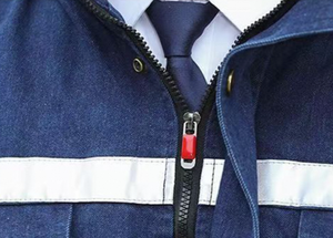 Vêtements de travail d'hiver épais pour hommes, vêtements de travail pour ateliers de réparation automobile, vêtements rembourrés en coton résistants à la chaleur et réfléchissants - Product Image 5