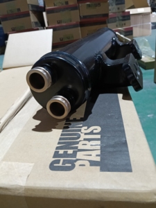 CUM-MINS 4386525 REFROIDISSEUR D'HUILE Compatible avec la marque Liugong PARTS EXPERT pour un ensemble complet de pièces de machines de construction - Product Image 5