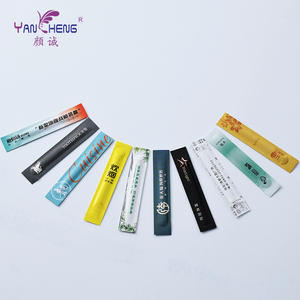 Stuzzicadenti Biodegradabili Eco-Friendly di Alta Gamma con Confezione Personalizzata per Hotel, Confezione Singola di Lusso in Carta - Product Image 1