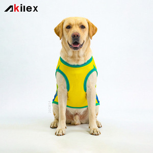 Chaleco para Perro Akilex Amarillo, Ropa Transpirable de Verano para Perros Pequeños y Medianos, Estilo Deportivo 25CW14 - Product Image 1