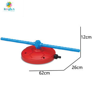 Jouet d'arrosage d'eau en plastique pour l'extérieur familial, <span class=keywords><strong>jeu</strong></span> de pulvérisation à 360° pour les enfants de 3 ans et plus, modes de jet de brume réglables, plaisir estival dans la cour - Product Image 4
