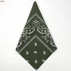 <span class=keywords><strong>Bandana</strong></span> personalizzata stampata senza minimo multicolore 22 ''x 22'' <span class=keywords><strong>Bandana</strong></span> di cotone per donne e uomini Multi-purpose sciarpa per capelli protettiva - Product Image 5