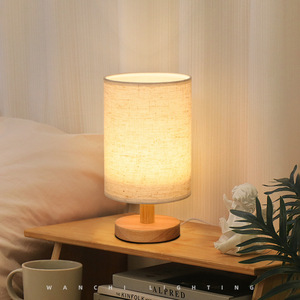 Đèn bàn bằng gỗ nguyên khối hoa cổ điển có vân nổi với đèn ngủ USB trong phòng ngủ Nhật Bản Không khí cao cấp - Product Image 3