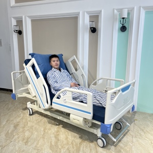 Réadaptation au lit entièrement automatique utilise un lit électrique à 5 fonctions sans fonction spécifique, mais peut être relevé et abaissé en tant que tout entier - Product Image 2