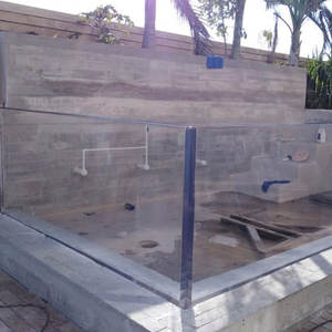 Paneles Acrílicos Ultra Transparentes Resistentes al Aceite para Piscinas, Fabricación Personalizada, Crean una Experiencia Espectacular Junto a la Piscina, Transparentes y sin Costuras - Product Image 4