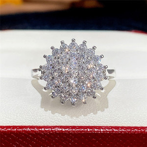 Anello con Design Stellato, Stile Fascia Completa, per Donne - Product Image 4