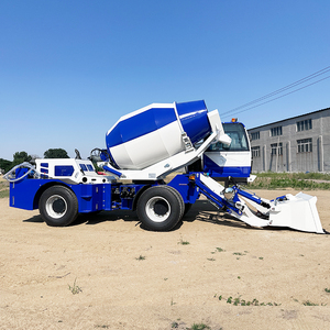 Hormigonera Autocargable Hidráulica con Motor Diésel 4x4 para Construcción - Product Image 3