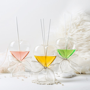 HESHES <b>Reed</b> <b>Diffuser</b> Heart Shape Glass Bottle 90-120 Days Fresh Air Scented For Bedroom Living Room Bathroom - Product Image 2