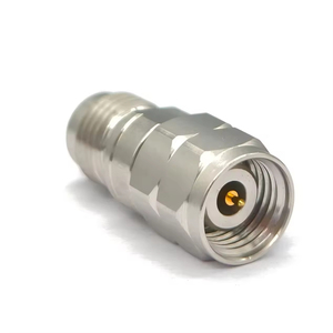 <span class=keywords><strong>Kit</strong></span> <span class=keywords><strong>de</strong></span> Adaptador Coaxial RF <span class=keywords><strong>de</strong></span> Onda Milimétrica 2.4-JKG, 50 Ohmios, Conector RF <span class=keywords><strong>de</strong></span> Acero Inoxidable - Product Image 1