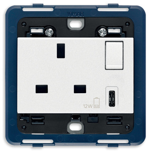 Vimar Power <b>Socket</b> 13A BS <b>With</b> <b>Usb</b> C Port White - Product Image 1