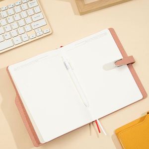 Vente flash - Carnet de notes personnalisé de haute qualité avec couverture en cuir PU A5, couverture rigide, planificateur, carnet multicolores avec boucle magnétique - Product Image 4