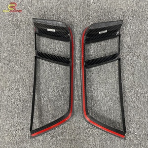 ชิ้นส่วนตกแต่งรถยนต์คาร์บอนไฟเบอร์แบบแห้งเงา  ตะแกรงรังผึ้งช่องระบายอากาศกันชนหลัง สำหรับ Audi R8 Base Coupe 2 ประตู ปี 2016-2018 - Product Image 6