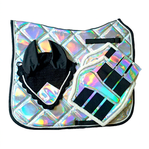 Ensemble de tapis de selle holographique avec bonnet d'oreille et sangle de harnais pour l'équitation polyvalente - Logo personnalisé - Product Image 1