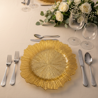 Luxuriöser 13-Zoll runder PP-Kunststoff-Platzteller, langlebig, mit Muster, für Hochzeiten, Geburtstage und Abendessen