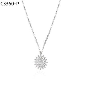Collier pendentif étoile Amy Amy en argent 925 plaqué rhodium avec cristaux de strass, style classique pour tous les jours - Product Image 1