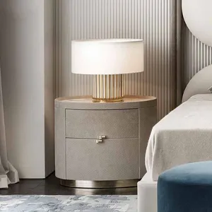 モダンな木製ナイトスタンド家具ベッドルーム高級大理石トップ織りパターンレザーベッドサイドテーブルホテル