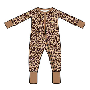 Día de San Valentín niños niña leopardo corazones leche seda estampado Niña a juego Pjs conjuntos niños Pijamas Mujer adulta Sexy camisón - Product Image 4