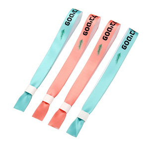 Có Thể Điều Chỉnh Tùy Chỉnh Thân Thiện Với Môi Tái Sử Dụng Satin Vải Ban Nhạc Cổ Tay Bán Buôn Dây Buộc Thời Trang Cho Lễ Hội Buổi Hòa Nhạc - Product Image 5