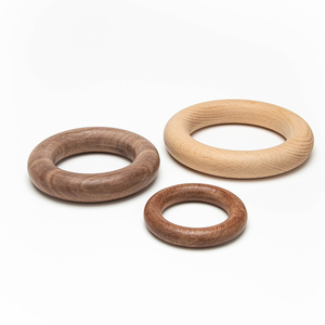 SUNBO Offre spéciale Bague ronde en bois <span class=keywords><strong>massif</strong></span> fabriquée en bois de <span class=keywords><strong>noyer</strong></span> naturel de haute qualité, polie, polie et grossière - Product Image 4