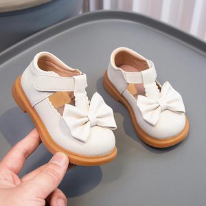 2025 nouveau mignon princesse petite fille en cuir PU berceau chaussures antidérapant en caoutchouc décontracté bébé fille lacet arcs pantoufles - Product Image 1