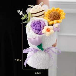 Nuevo diseño de abejas, ramo de rosas de ganchillo, flores de punto de lana hechas a mano, regalo para el Día de San Valentín, Navidad, Día DE LA Madre - Product Image 6