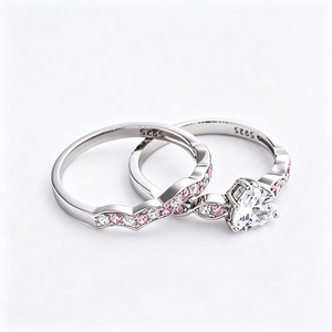 Anillos de Compromiso y Matrimonio de Plata de Ley S925 con Circonita Cúbica Rosa y Transparente en Corte Corazón Brillante para Parejas - Product Image 4