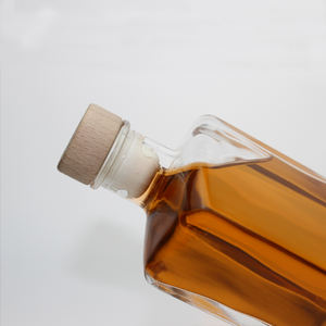 Bouteille en verre moderne, innovante, élégante et personnalisée, transparente, 330 ml, 500 ml, pour liqueur <span class=keywords><strong>de</strong></span> <span class=keywords><strong>Bordeaux</strong></span>, brandy, vin, avec bouchon électro-plaqué - Product Image 4