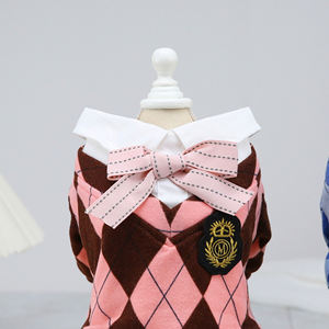 2023 vente chaude vêtements chauds pour animaux de compagnie accessoires pour chiens adorables manteau confortable pour chiens et chats - Product Image 3