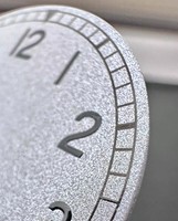 Forum Machines, cajas de reloj con esfera de un movimiento de acero inoxidable, muestra características impermeables