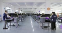 Imprimante à plat UV format A2 avec plateforme d'adsorption sous vide Solution UV-DTF Machine d'impression de transfert d'étiquettes Focus Alpha-Jet