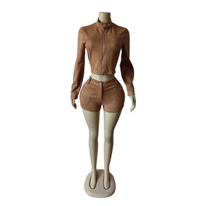 Nuevo Conjunto <span class=keywords><strong>de</strong></span> Dos Piezas para Mujer, Primavera-Otoño, Chaqueta Corta <span class=keywords><strong>de</strong></span> Gamuza + Pantalones Cortos, Conjunto <span class=keywords><strong>de</strong></span> Dos Piezas <span class=keywords><strong>de</strong></span> Gamuza <span class=keywords><strong>Sexy</strong></span> Estilo Y2K, Ropa <span class=keywords><strong>de</strong></span> Mujer 2026 - Product Image 3