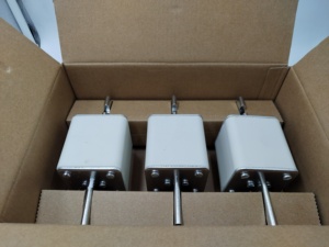 Cầu chì Sitor liên kết 3ne3337-8 công tắc tác động nhanh 710a 900vac cầu chì HRC - Product Image 6