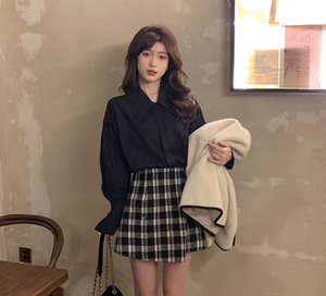韩式年轻化风格女式尖领长袖白衬衫。 可以宽松穿着，也可以叠层穿。 - Product Image 5