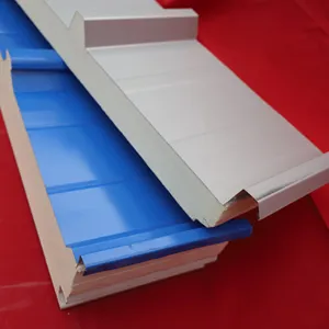 Tableros de construcción de poliuretano para paredes y techos con aislamiento de PVC UV panel sándwich Turquía Egipto