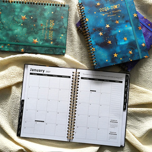 Agenda a Spirale Deep Blue Sky 2026-2027 con Pianificazione <span class=keywords><strong>e</strong></span> Monitoraggio degli Obiettivi per Ufficio <span class=keywords><strong>e</strong></span> Studio - Product Image 1