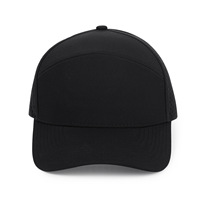 Gorra Trucker de 6 Paneles de Malla de Poliéster en Blanco, Personalizable con Bordado, Perforaciones Láser de Alta Calidad, Resistente al Agua y con Visera Curva