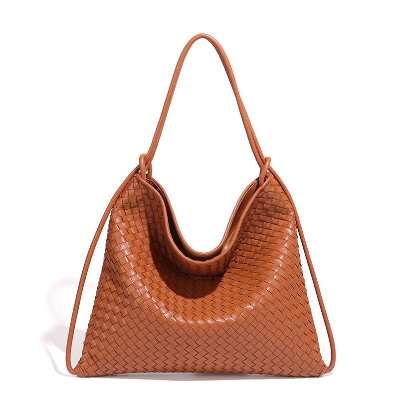 B2583 # สีน้ำตาลคาราเมล