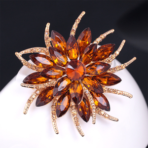 Atacado New Grande Flor De Cristal Broche das Mulheres Rhinestone Girassol Peito Flor Jóias Colar Flor Broche - Product Image 3