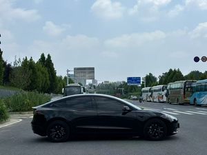 Autos Eléctricos Usados, <span class=keywords><strong>Tesla</strong></span> Model 3 Usado, Eléctrico, 623 KM, Sedán EV Usado, Asequible, Garantía de Compra, Proveedor Verificado - Product Image 3