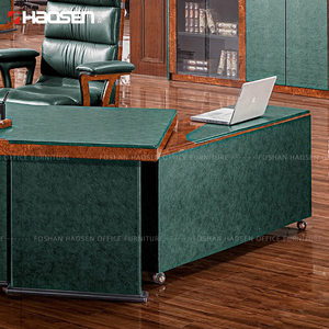 Scrivania Classica 6835 in MDF per Ufficio Direzionale, Grande Tavolo 3,4m con Seduta in Pelle Verde, Set Scrivania e Sedia Executive - Product Image 6