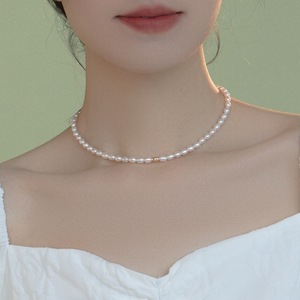 Collar de Perlas de Agua Dulce Naturales de Grano Pequeño, Estilo Barroco, Ligero y de Lujo para Mujer, Diseño en Capas - Product Image 1