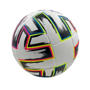 2023 novas bolas de futebol oficial tamanho 5 com logotipo personalizado treinamento de futebol mais novo de alta qualidade bolas de futebol personalizadas de borracha baratas