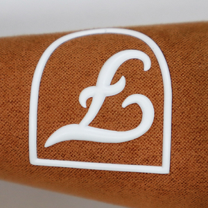 Thiết kế mới 3D dập nổi hoặc Debossed Silicone mềm truyền nhiệt logo có thể giặt Silicone in ấn ARC hiệu ứng các bản vá lỗi may nhãn - Product Image 1