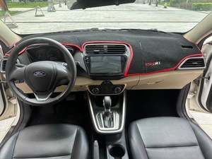 Auto Usate <span class=keywords><strong>Ford</strong></span> <span class=keywords><strong>Escort</strong></span> <span class=keywords><strong>Sedan</strong></span> LHD Automatica Trazione Anteriore 1.5L Benzina Basso Chilometraggio Senza Incidenti Esportazione All'Ingrosso 2015 2016 2017 - Product Image 6