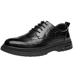 รองเท้าหนังผู้ชายแบบ Brogue หนังวัวแท้  ผูกเชือก  สำหรับใส่ทำงาน  ใส่ไปทำงาน  ใส่เดินทาง - Product Image 5